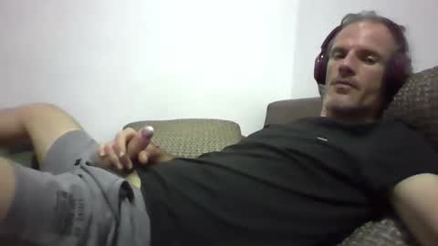 orwel09 online show from November 16, 9:17 pm