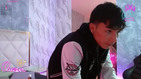 osamu_tay online show from February 5, 11:47 am