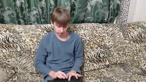 Oscar online show from December 21, 8:43 pm