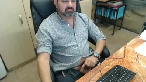 Oscar online show from November 20, 6:16 pm