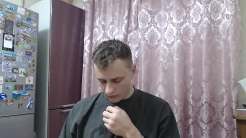 Oscar online show from October 8, 1:35 am