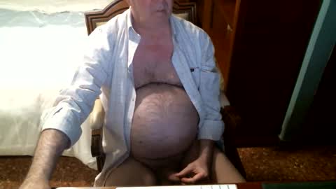 Oscar online show from November 28, 4:36 pm