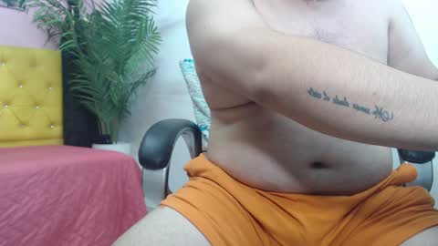 Bear Gael online show from February 8, 8:32 pm