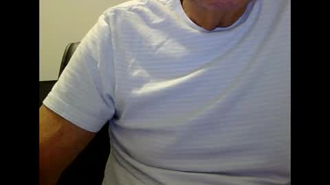 Ossi online show from April 13, 2:49 am