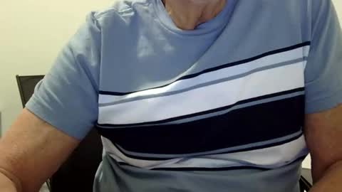 Ossi online show from April 21, 2:15 am