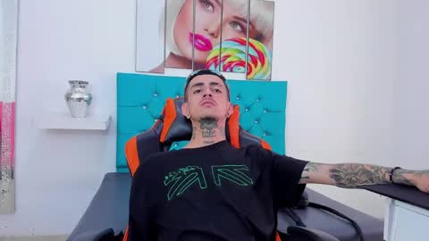 Ostin baby online show from December 14, 5:14 pm