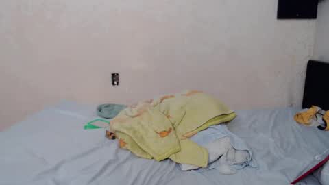 RACHEL CHOW online show from November 29, 1:13 am