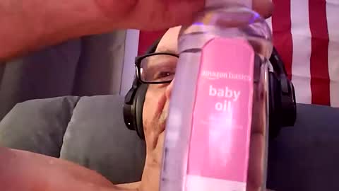 ou8124824 online show from October 4, 8:50 pm