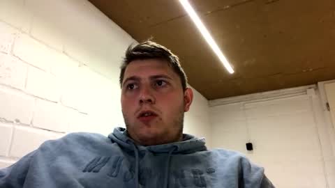 outflayd online show from April 15, 11:24 am