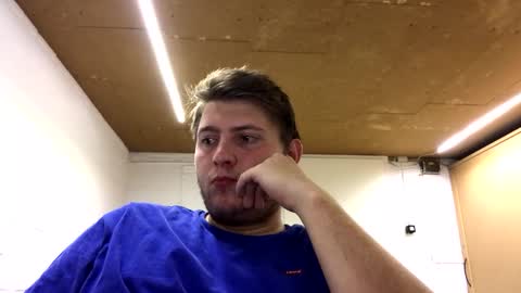 outflayd online show from December 13, 10:16 pm