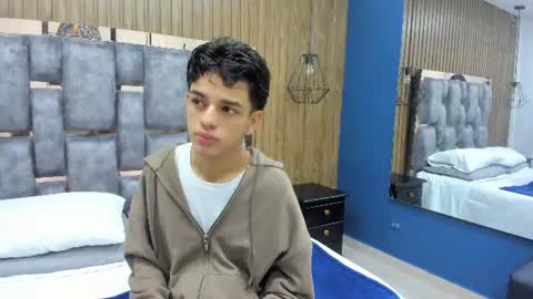 Owen Johnson online show from July 22, 11:34 am