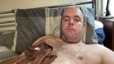 Owen2022 online show from April 18, 6:26 am