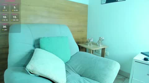 O W E N - S T O N E online show from October 30, 4:46 am