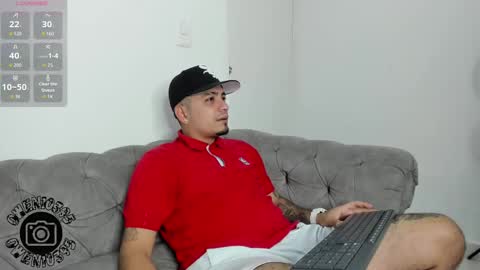 O W E N - S T O N E online show from October 4, 3:59 am