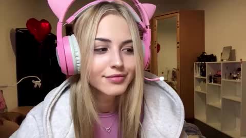 Eva online show from February 15, 7:23 pm