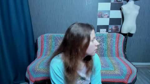 Ella online show from March 15, 11:35 am