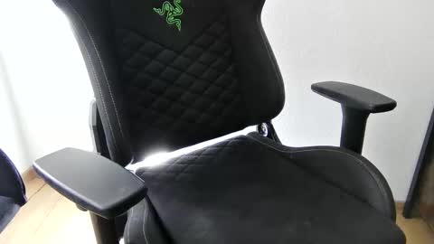 paauljdhd122 online show from March 8, 12:42 pm