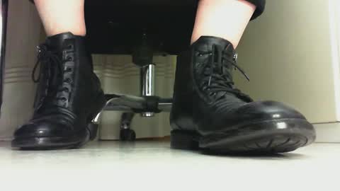 Pablo Meness online show from February 18, 8:14 pm