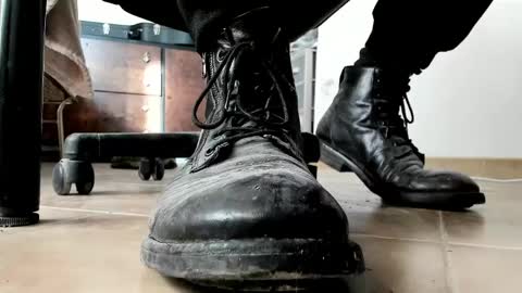 Pablo Meness online show from April 18, 5:53 am