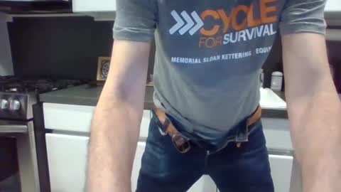 Paco online show from December 8, 8:25 pm