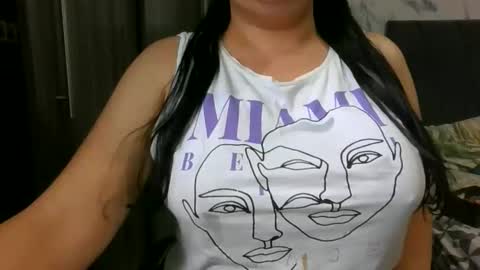 paolabigttits online show from May 31, 4:39 pm