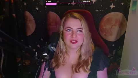 Snapshot of paigestation chatting on October 27, 10:54 pm PaigeStation online show from October 27, 10:54 pm