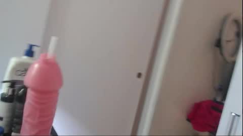 paiperhalliwey online show from March 4, 6:05 pm