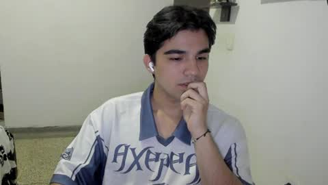 pakun_ online show from June 11, 1:49 am