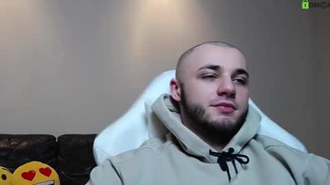 Paul online show from March 14, 6:34 pm