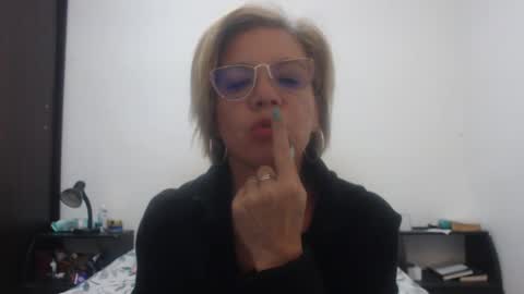 Snapshot of paloma_martin chatting on January 31, 2:48 am paloma online show from January 31, 2:48 am