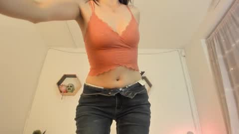 Paloma  online show from November 1, 10:31 pm