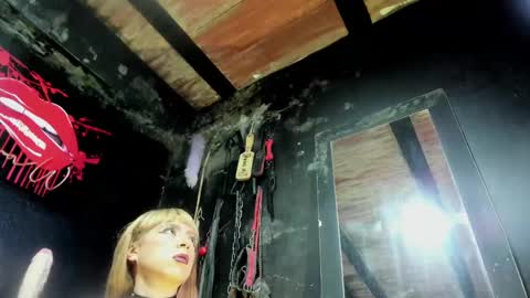 Paloma online show from March 11, 1:48 am