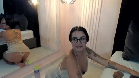 Pamela  online show from May 26, 11:33 pm