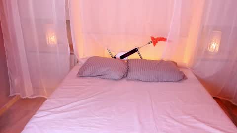 Snapshot of pamelaascott chatting on October 4, 5:38 am P A M online show from October 4, 5:38 am