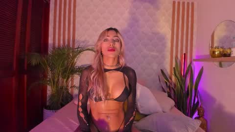 Pamela online show from November 12, 7:32 am