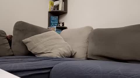 angel hris online show from November 3, 9:27 pm