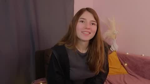 daniella online show from November 4, 7:37 pm