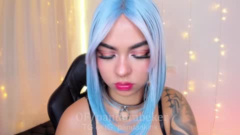    online show from December 12, 11:03 pm