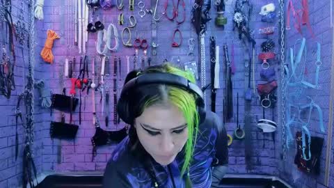 PandoraNez online show from March 3, 7:21 am