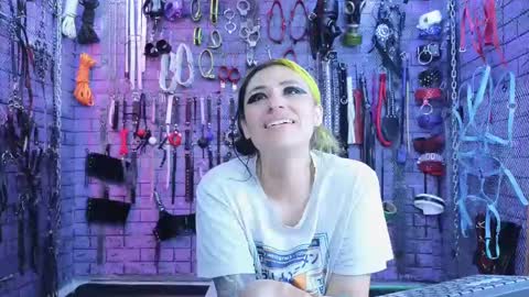 PandoraNez online show from February 25, 1:09 am