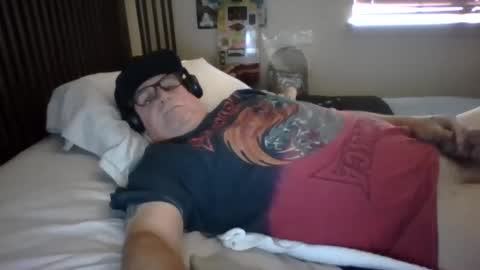 panos online show from October 29, 4:53 pm