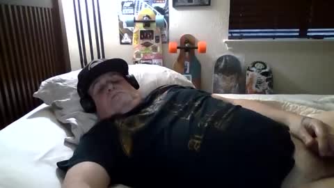 panos online show from February 4, 1:27 pm