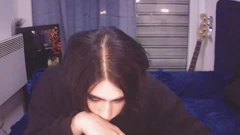 In bio online show from April 30, 1:10 am