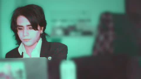 In bio online show from April 8, 7:00 am