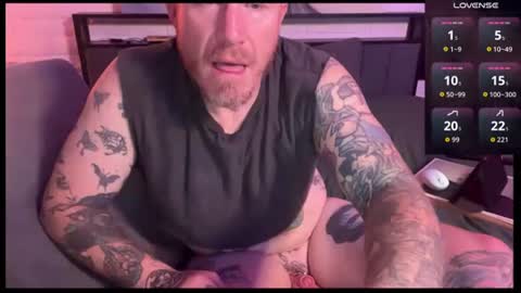 Red online show from December 17, 10:11 am