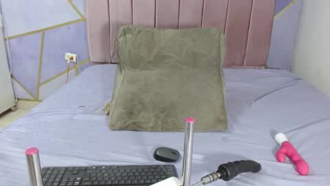 Paola Stone online show from December 1, 1:58 am