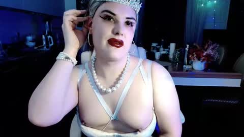 Sarina Williams online show from March 28, 1:34 pm