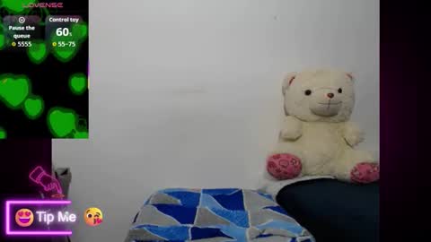 papi_mami_live_ online show from October 26, 1:39 am