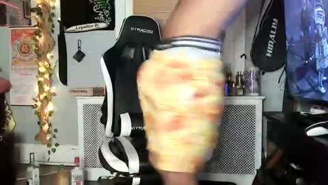 papian0 online show from December 5, 6:12 am