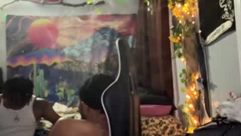 papian0 online show from November 28, 4:31 am